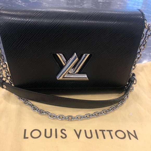 Louis Vuitton Handbags - LOUIS VUITTON TWIST HANDBAG